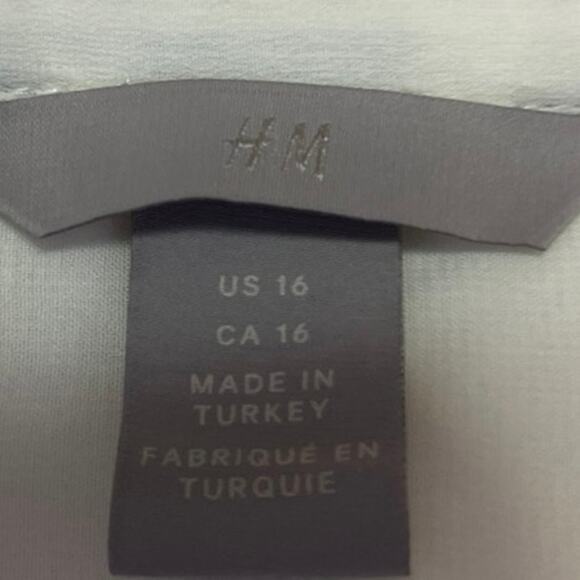 H&M White Sleeveless Ruffle Tie Neck Keyhole Lightweight Blouse Top Size 16 - Picture 3 of 4